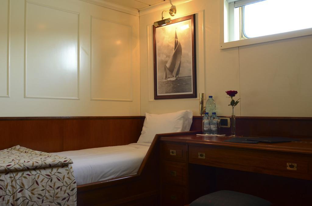 Invicta Ribeira Boat Hotel 波尔图 外观 照片