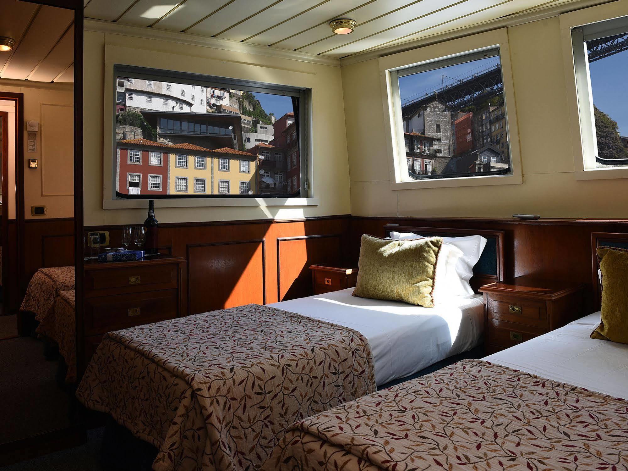 Invicta Ribeira Boat Hotel 波尔图 外观 照片